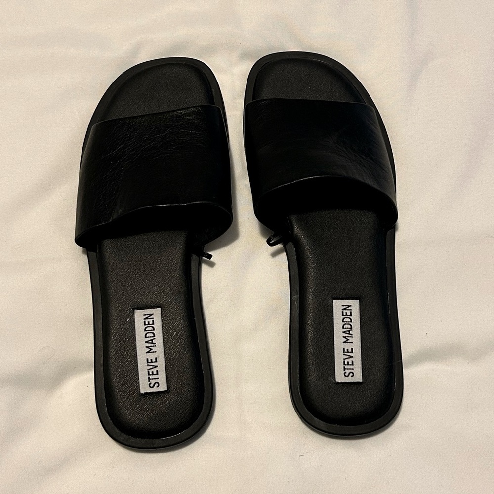 NWOT - Steve Madden Black Slide Sandals for Women